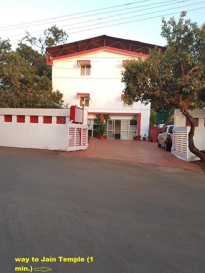 Hotel Stone House Mahabaleshwar Exterior photo